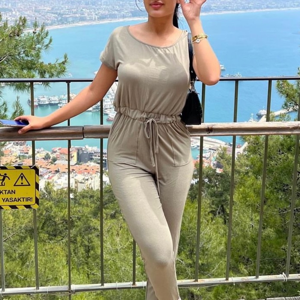 Jumpsuit - Picture 1 of 2